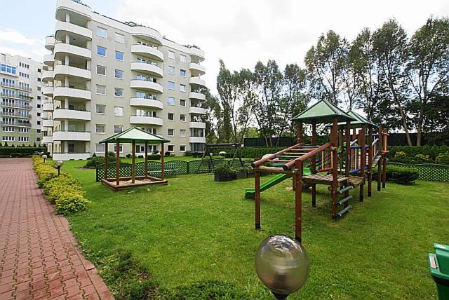 3 Bedrooms Apartment Zoliborz Gwiazdzista Warsaw Luaran gambar