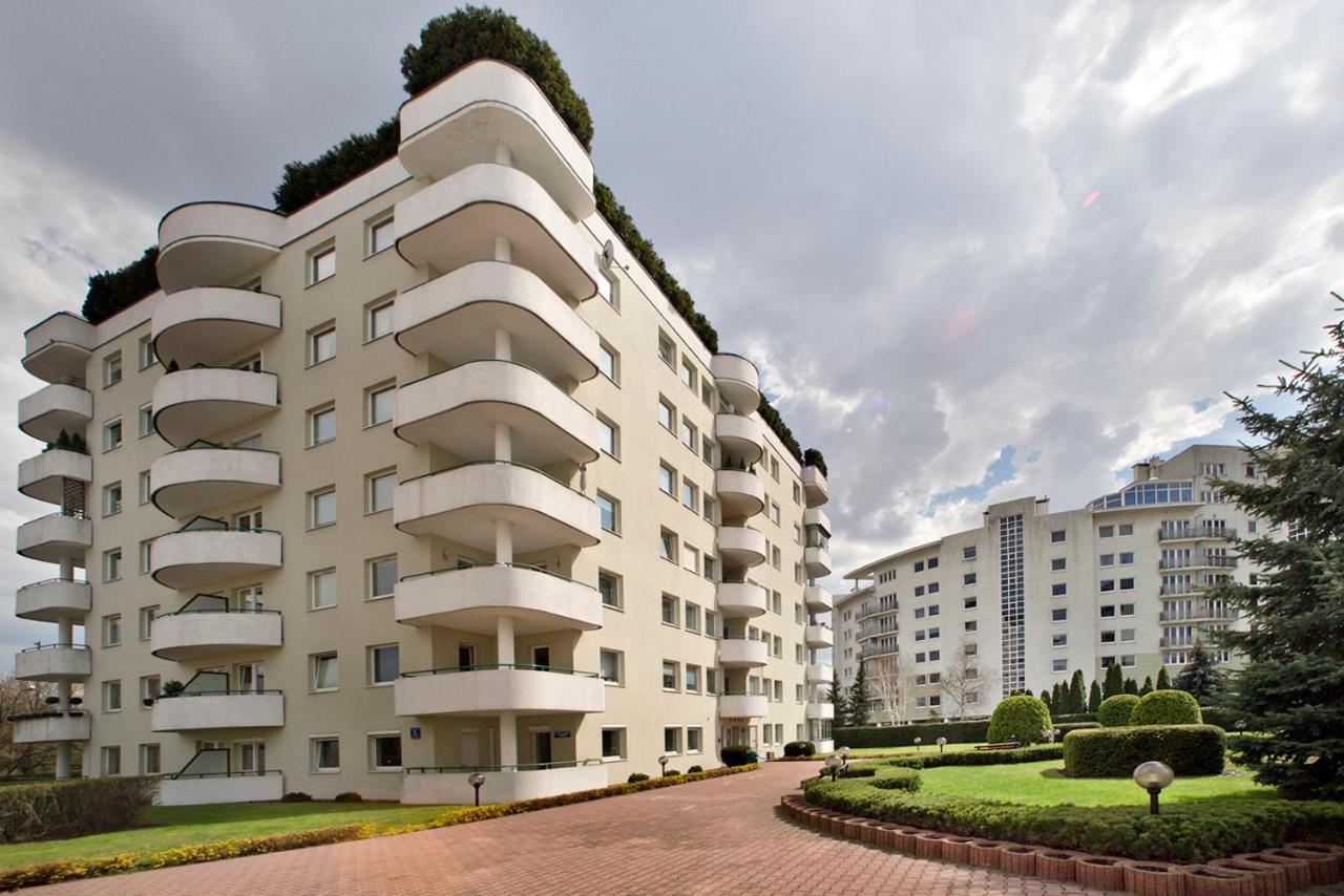 3 Bedrooms Apartment Zoliborz Gwiazdzista Warsaw Luaran gambar